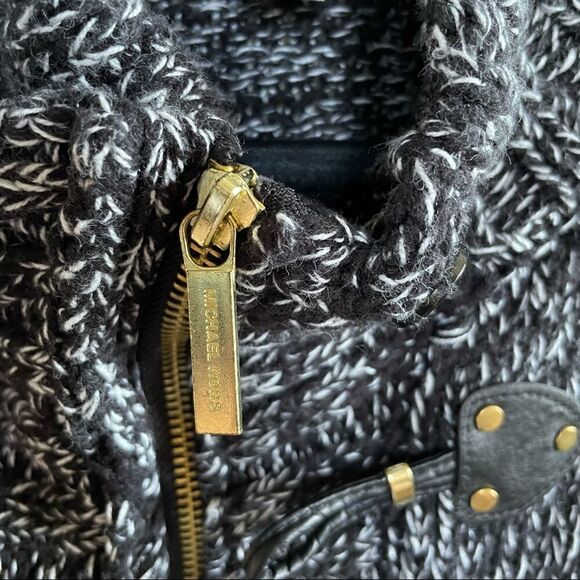 Michael Kors ~ Black and White Sweater Poncho ~ Cotton Blend ~ size Med - Picture 5 of 9